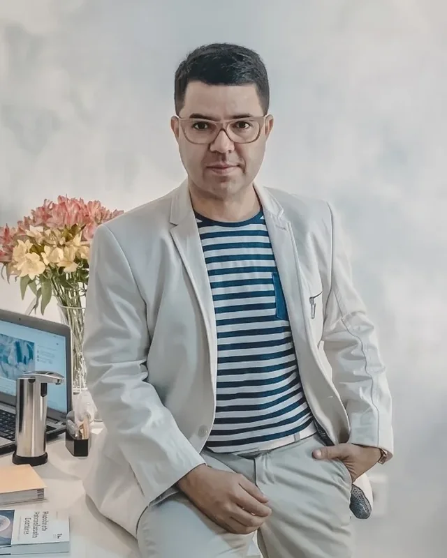Osmar José, psicólogo clínico